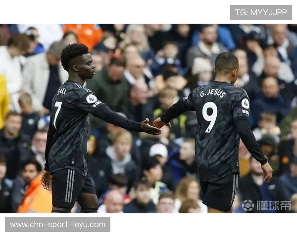 萨卡传中精准，禁区跑位完全到位——场上技艺与场外训练的完美对接